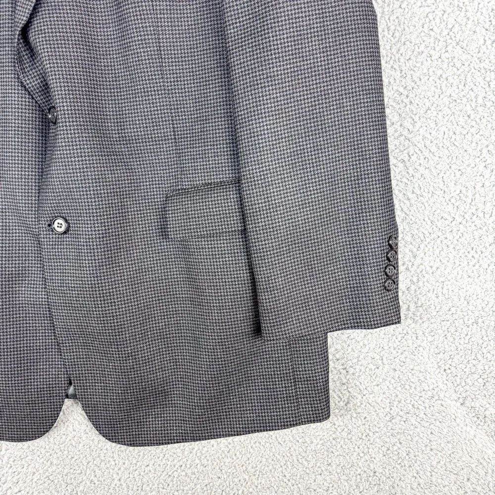 Brooks Brothers brand brooks